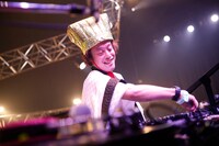 DJやついいちろう（エレキコミック）