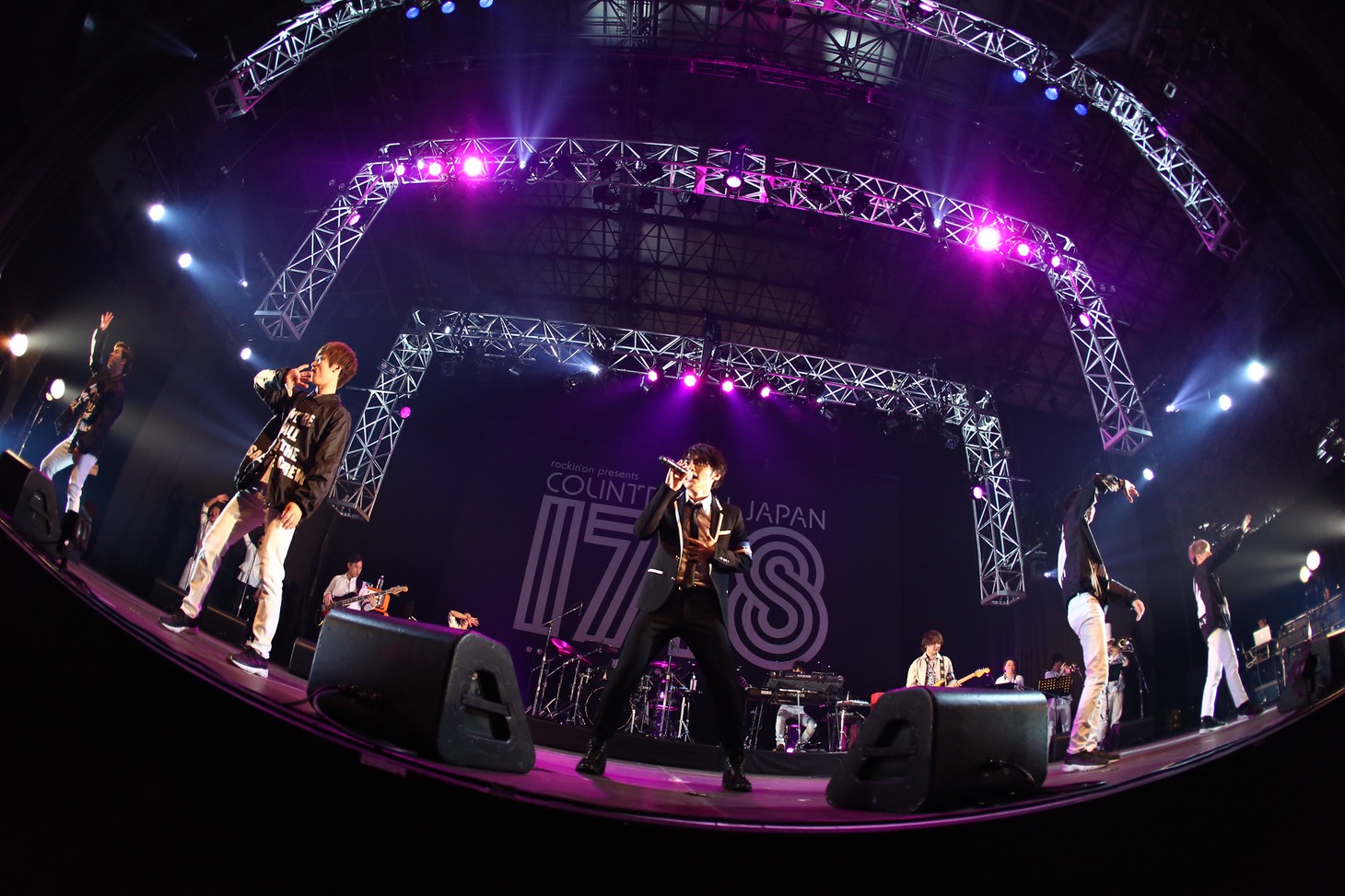 SKY-HI & THE SUPER FLYERS