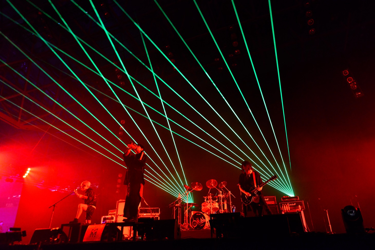 THE ORAL CIGARETTES