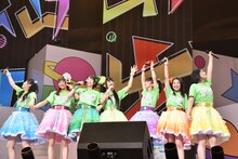 「私立恵比寿中学迎春大学芸会 ～forever aiai～」の様子。