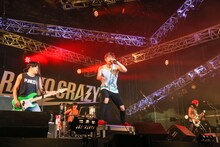 TOTALFAT（写真提供：FM802）