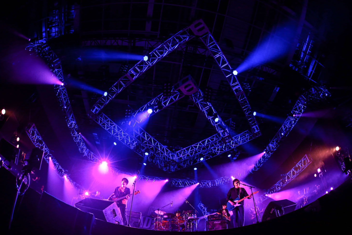 back number（写真提供：FM802）