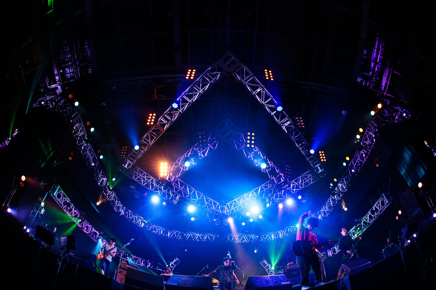 ASIAN KUNG-FU GENERATION（写真提供：FM802）
