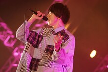 片岡健太（Vo, G / sumika）（写真提供：FM802）