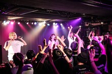 Malcolm Mask McLaren「refocus」東京・TSUTAYA O-nest公演の様子。（写真提供：エイジアプロモーション）