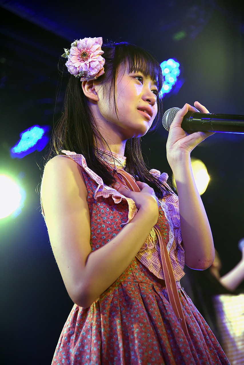 宇野友恵
