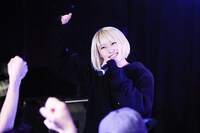 momo（写真提供：エイジアプロモーション）