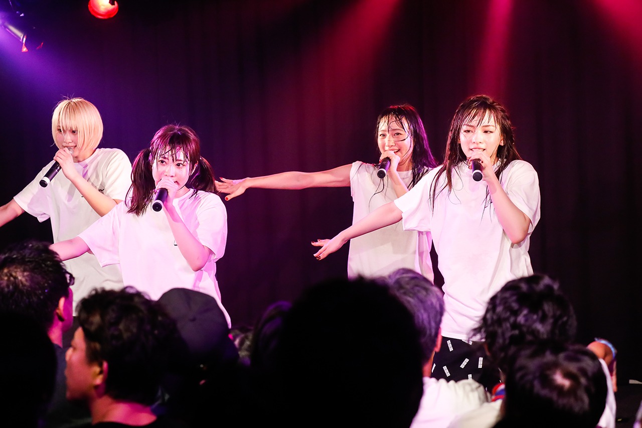 Malcolm Mask McLaren「refocus」東京・TSUTAYA O-nest公演の様子。（写真提供：エイジアプロモーション）
