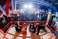 「FM802 RADIO CRAZY 2017」弾き語り部（写真提供：FM802）