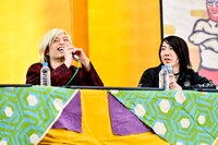 こたつで話すFear, and Loathing in Las Vegas。（写真提供：FM802）