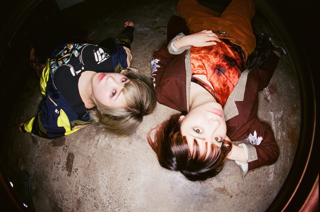 yonige×モーモールルギャバン、ツーマンライブを横浜で