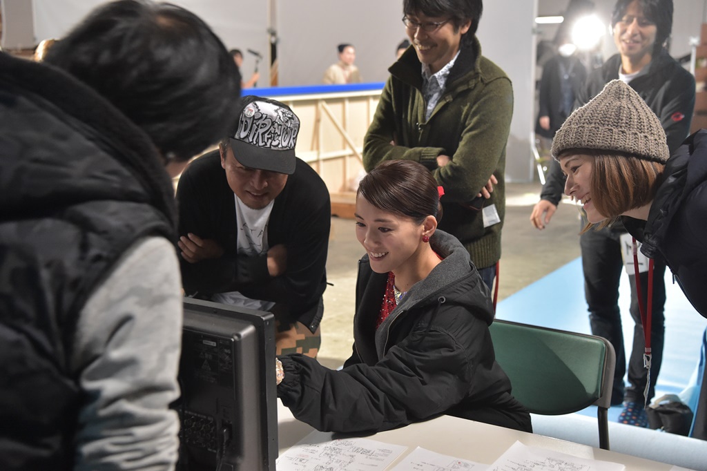 テレビCM「夢の舞台」編の撮影の様子。