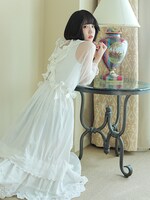 「keisuke kanda」2018年春夏コレクションを着用する、あの。