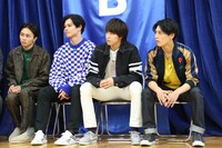 「討論系番組を予習！」のワンシーン。