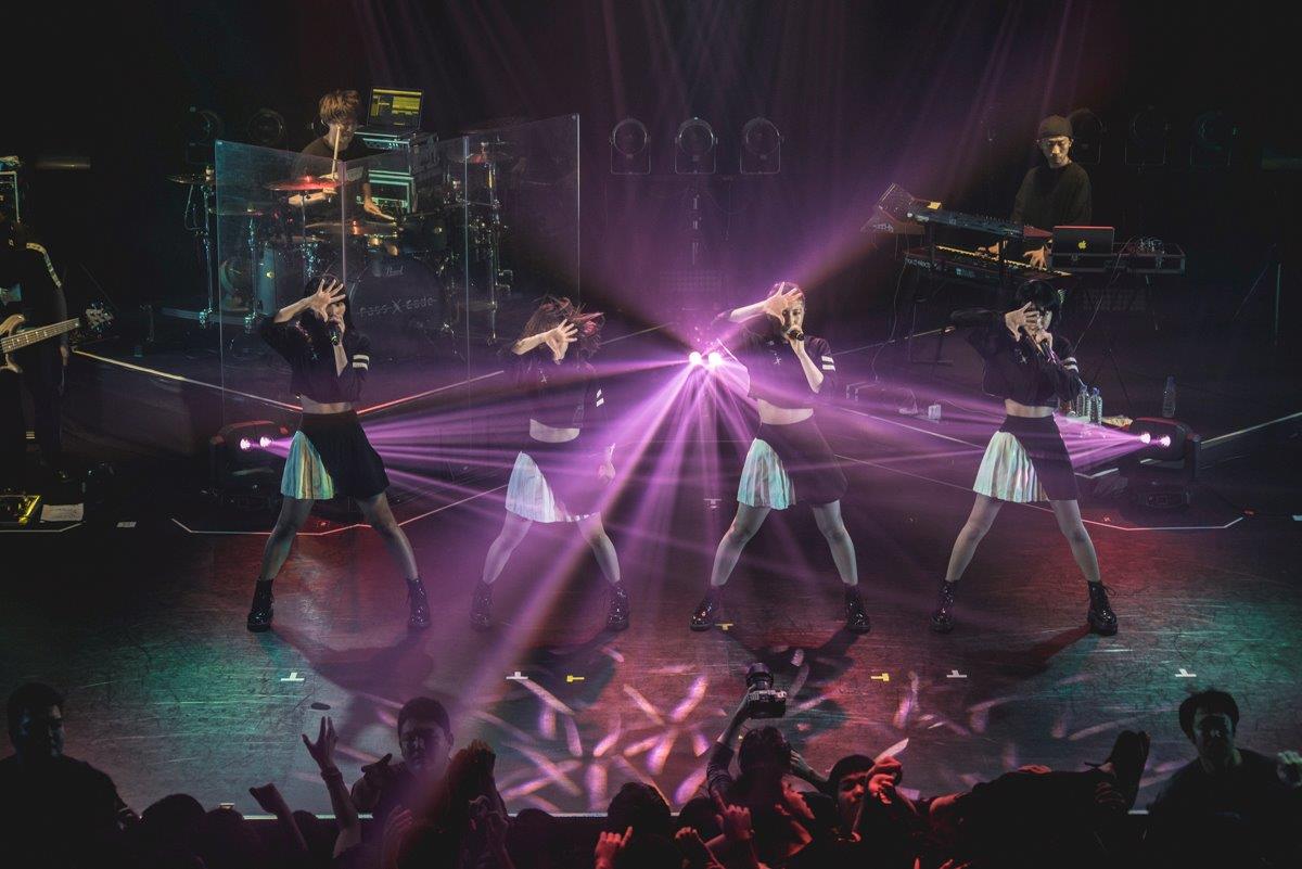 「PassCode ZENITH TOUR 2017 FINAL」東京・TSUTAYA O-EAST公演の様子。（Photo by shumpei kato）