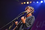 こやまたくや（G, Vo）（Photo by Azusa Takada）