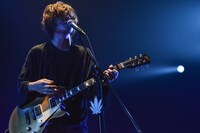 こやまたくや（G, Vo）（Photo by Azusa Takada）