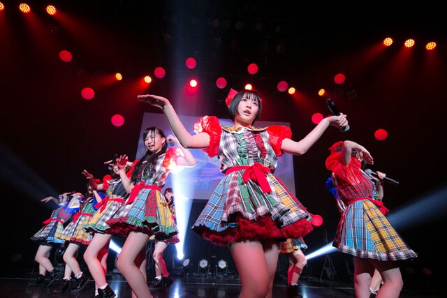 虹のコンキスタドール「2018 NEW YEAR RE[set1273/start1274]」東京・マイナビBLITZ赤坂公演の様子。（写真提供：キングレコード）