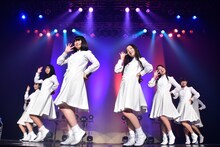 アイドルネッサンス「年またぎ！名曲ルネッサンス全曲披露ライブ」第4部の様子。