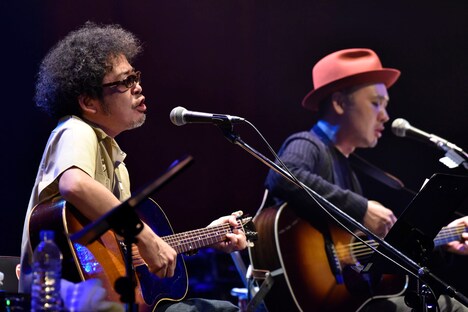 奥田民生と浜崎貴司。