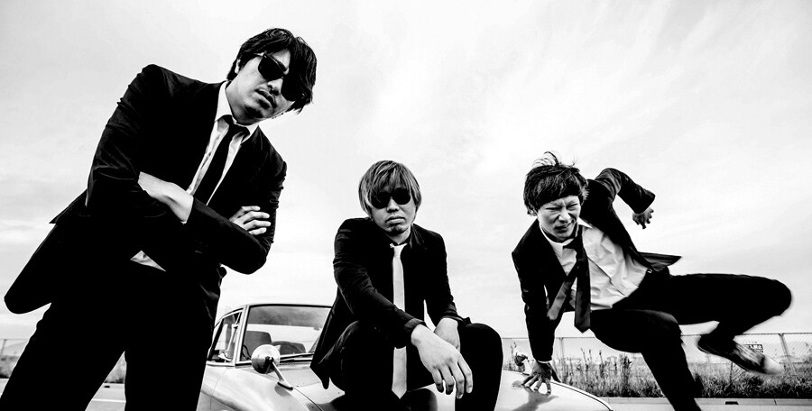 ギターウルフも驚き！KING BROTHERS新アルバムは10曲26分の怒涛の1作