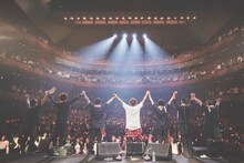 天月-あまつき-「やりたい放題ホールツアー Winter2017～2018」最終公演の様子。（Photo by Tatsuya Kawasaki）