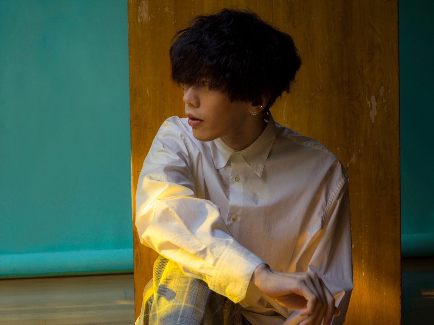 米津玄師の新しいアーティスト写真。（Photo by Taro Mizutani）