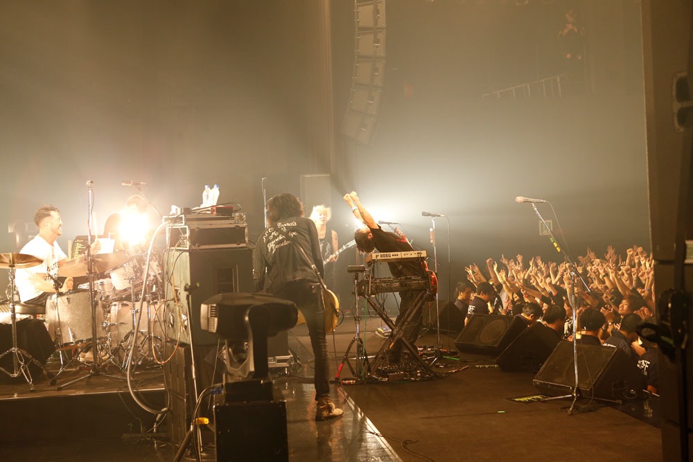 「Bend the Lens Tour On the Show.」掲載写真