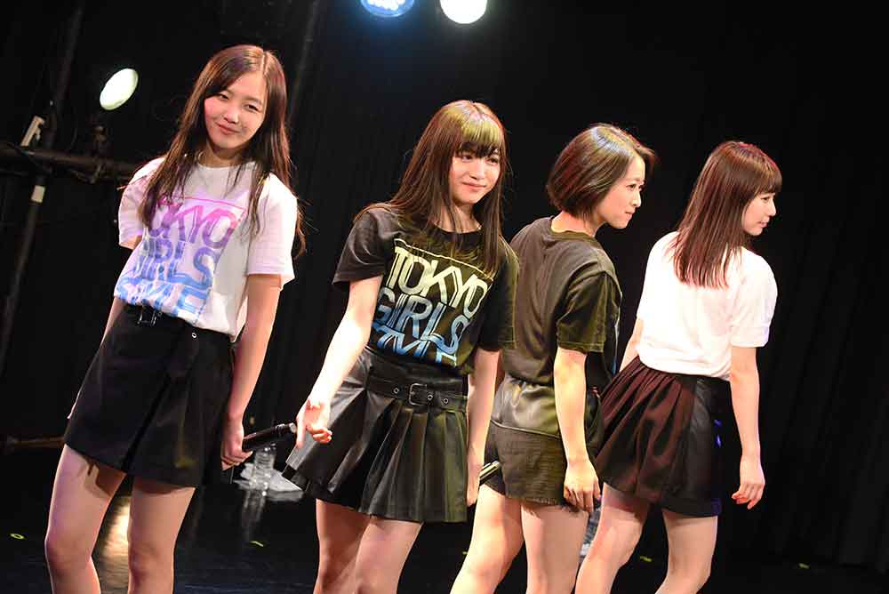 「TGS LIVE 2017 1都2府6県ツアー ～PERIOD. BEST～」東京・clubasia公演の様子。（写真提供：エイベックス）