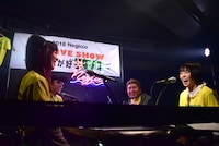 ラジオ収録が行われたサブステージの様子。