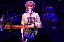 PORIN（Vo, Syn）（撮影：古溪一道）