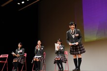 さくら学院「小説の授業」3時限目の様子。