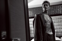 今市隆二「TIMELESS TIME」より。（Photo by James Law）