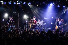 Halo at 四畳半（撮影：白石達也）