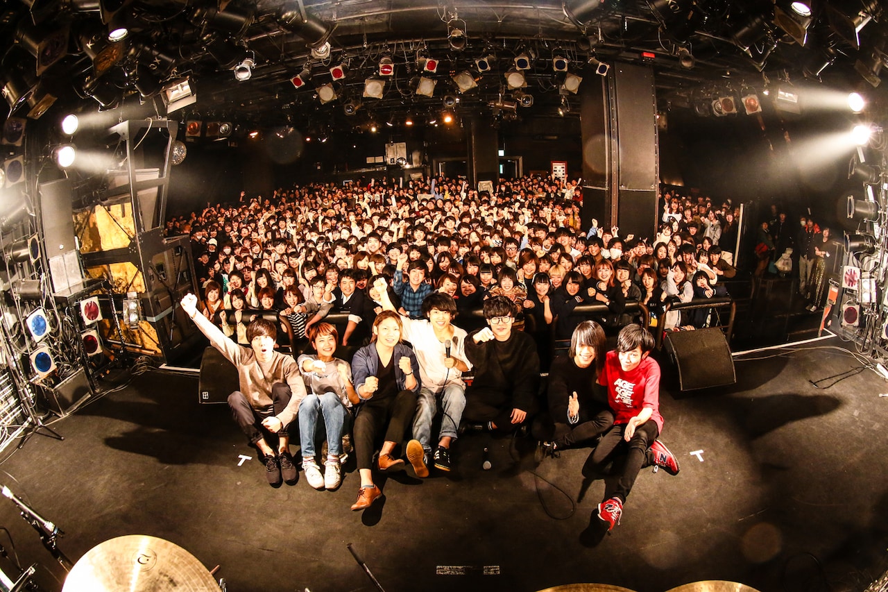 Saucy Dog、“お兄ちゃん的存在”のHalo at 四畳半迎えたツアーファイナルで熱演