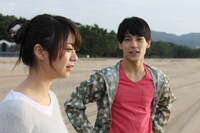 「あの空の向こうに」のワンシーン。