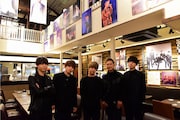 コラボカフェにサプライズ訪問したDa-iCE。