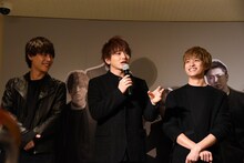 左から岩岡徹、花村想太、和田颯。