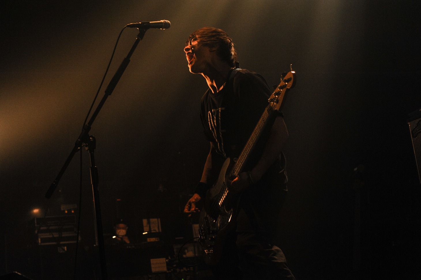 山本大樹（B, Cho）（Photo by MASANORI FUJIKAWA）