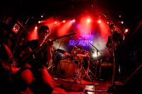 リンダ＆マーヤ（撮影：橋本塁）