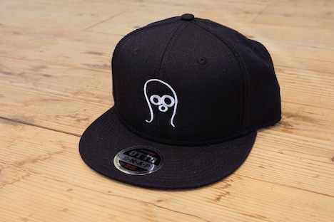 POLPOとWEARTHEMUSICのコラボキャップ。