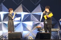 MCを務める新内眞衣（乃木坂46）と山下健二郎（三代目 J Soul Brothers from EXILE TRIBE）。（写真提供：ニッポン放送）