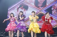 ももいろクローバーZ（写真提供：キングレコード / EVIL LINE RECORDS）