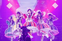 ももいろクローバーZ（写真提供：キングレコード / EVIL LINE RECORDS）