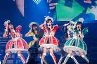 ももいろクローバーZ（写真提供：キングレコード / EVIL LINE RECORDS）