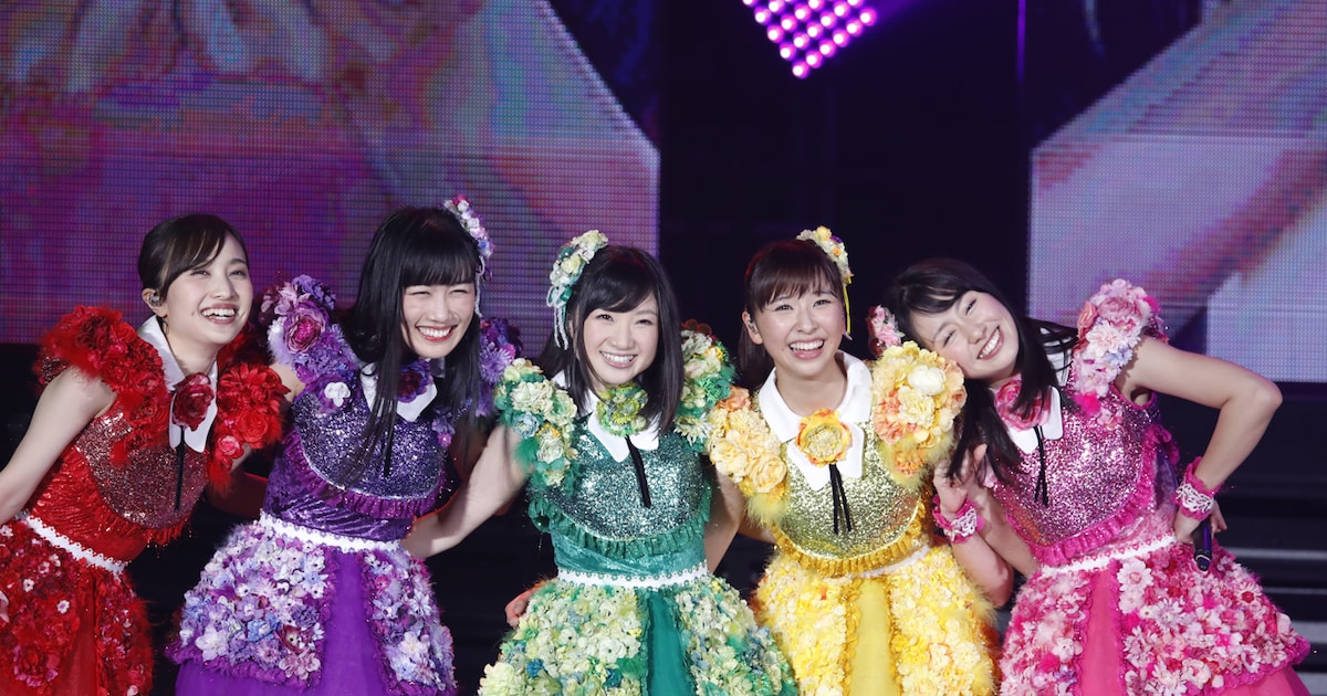 ももクロ、8年在籍した有安杏果が笑顔で卒業＆10周年に向けて4人の新 