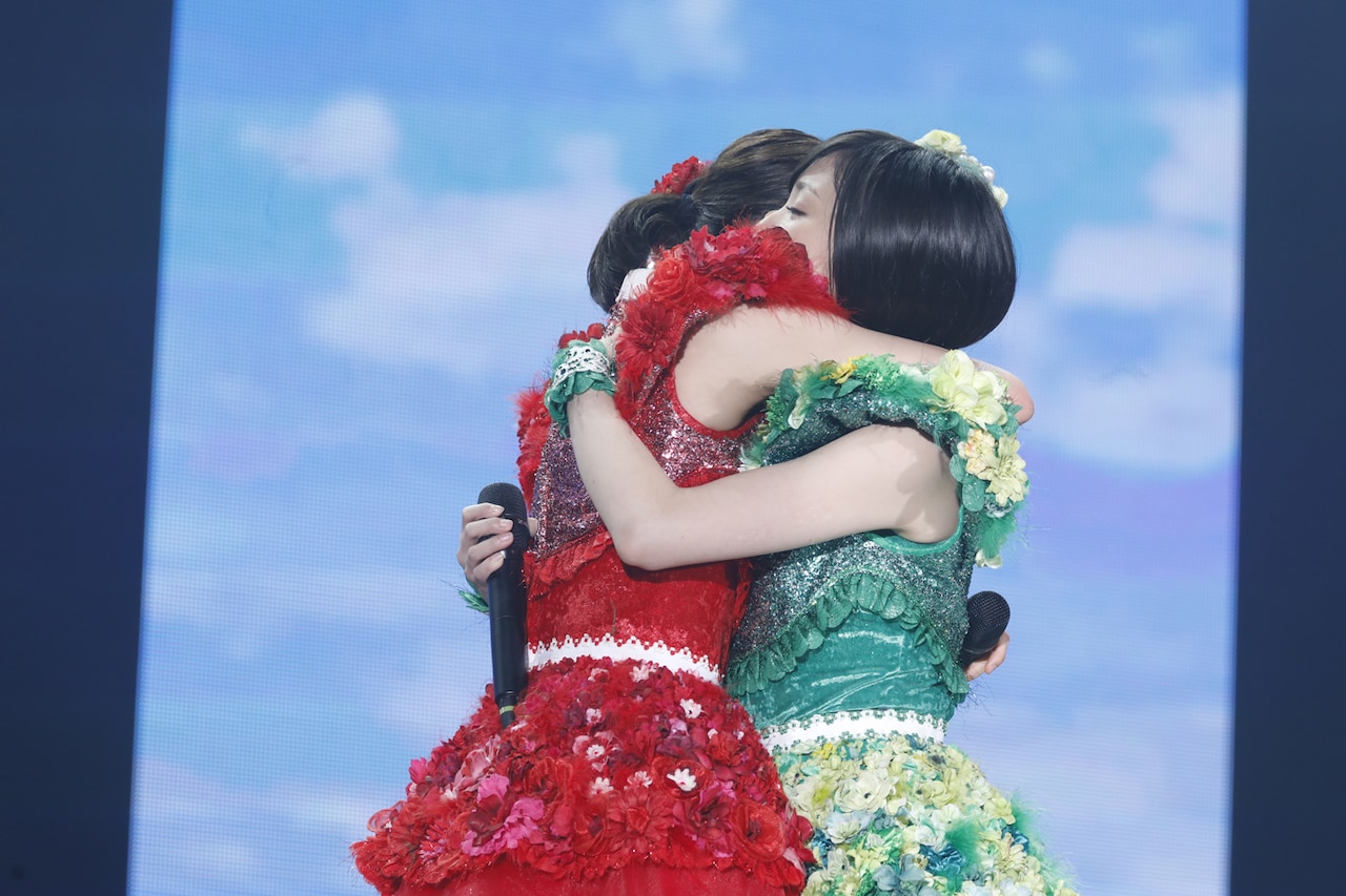 ももクロ、8年在籍した有安杏果が笑顔で卒業＆10周年に向けて4人の新