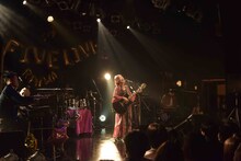 Rihwa「Hi! Five! Live! Tour」札幌公演の様子。