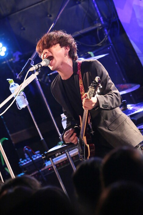金廣真悟（Vo, G）（Photo by watanabe'kool'syo）