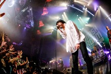 LAMP IN TERREN（Photo by Viola Kam［V'z Twinkle］）